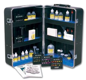 Nutrient solution test kit for hydroponics